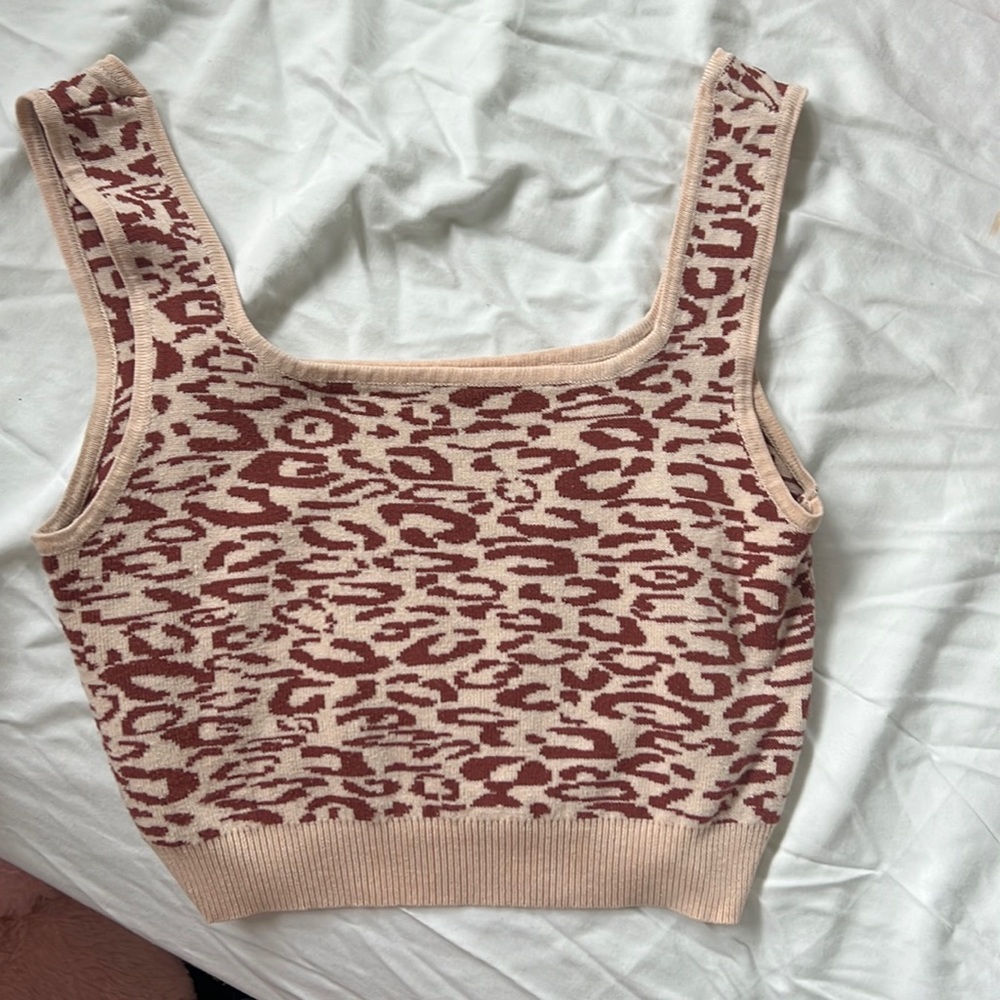 tan cheetah print knit top